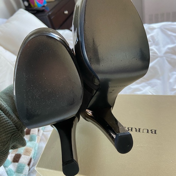 Coach Heels - Picture 3 of 7